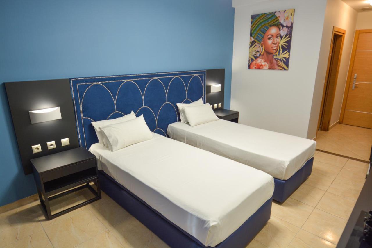Perinthos Hotel Anchialos Bagian luar foto