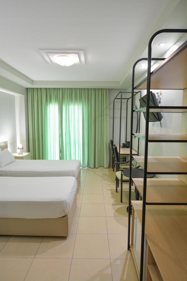 Perinthos Hotel Anchialos Bagian luar foto