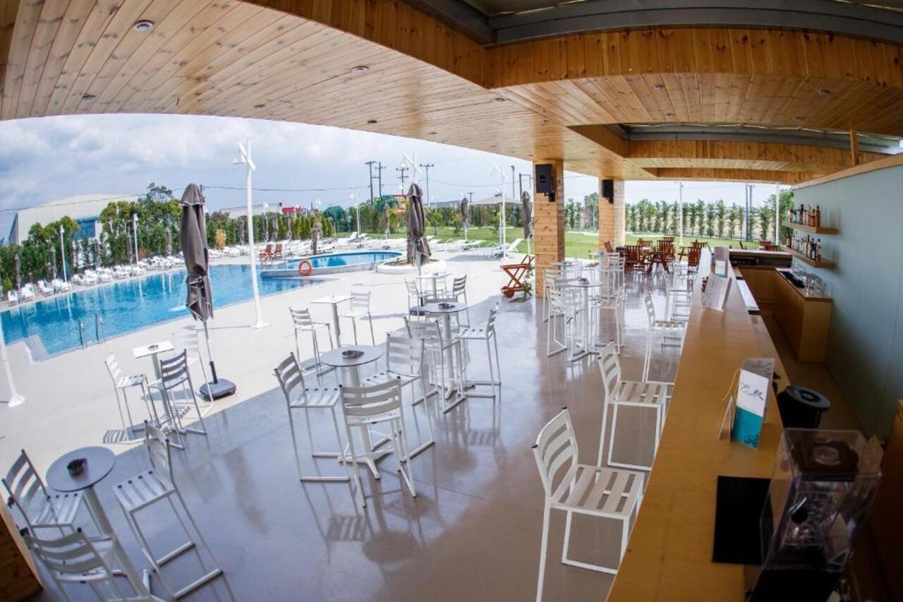 Perinthos Hotel Anchialos Bagian luar foto